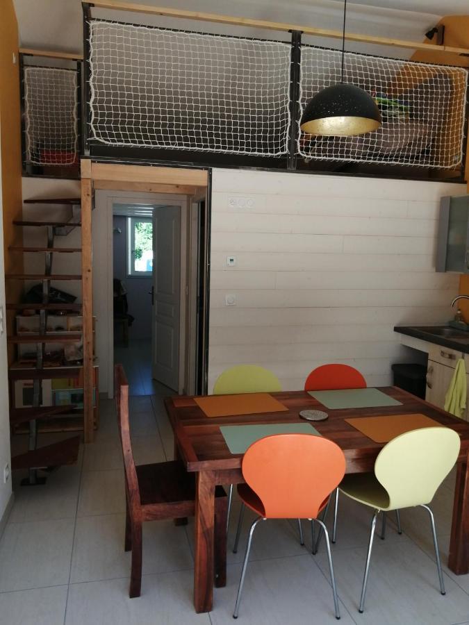Maison A La Campagne Lyaud Exterior foto